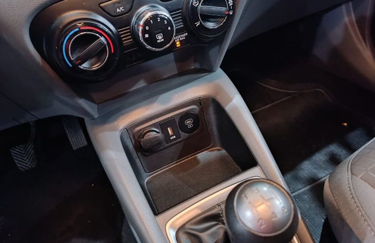 Hyundai Hb20s 1.0 12v Comfort - Foto #9