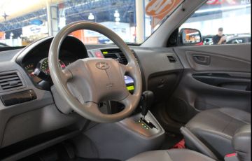 Hyundai Tucson 2.0 MPFi GLS 16V 143cv 2wd - Foto #3