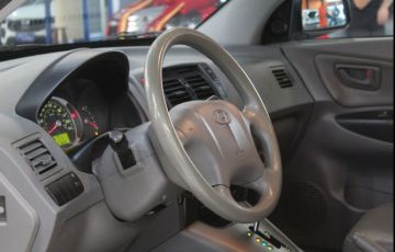 Hyundai Tucson 2.0 MPFi GLS 16V 143cv 2wd - Foto #4