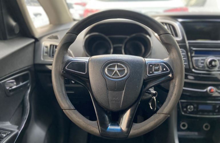 JAC J6 2.0 Diamond 16V Gasolina 4p Manual - Foto #10