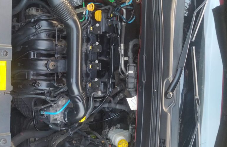 Jeep Renegade Sport 1.8 (Flex) - Foto #2