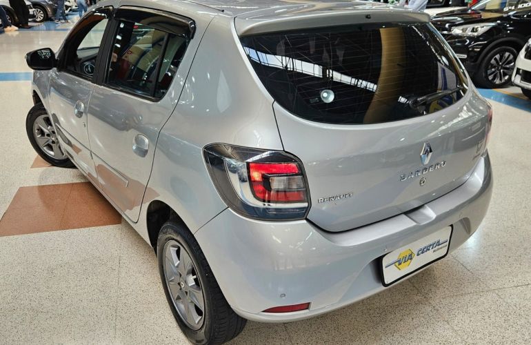 Renault Sandero 1.0 12v Sce Vibe - Foto #6