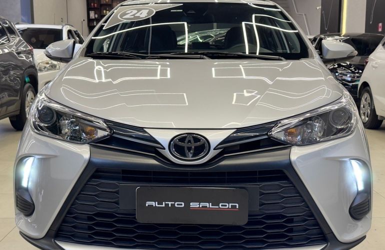 Toyota Yaris 1.5 16V Sedan Xs Multidrive - Foto #2