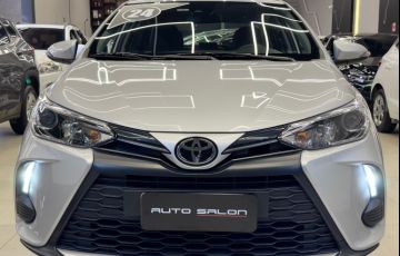 Toyota Yaris 1.5 16V Sedan Xs Multidrive - Foto #2