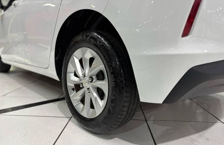 Chevrolet Onix 1.0 Turbo LT - Foto #8