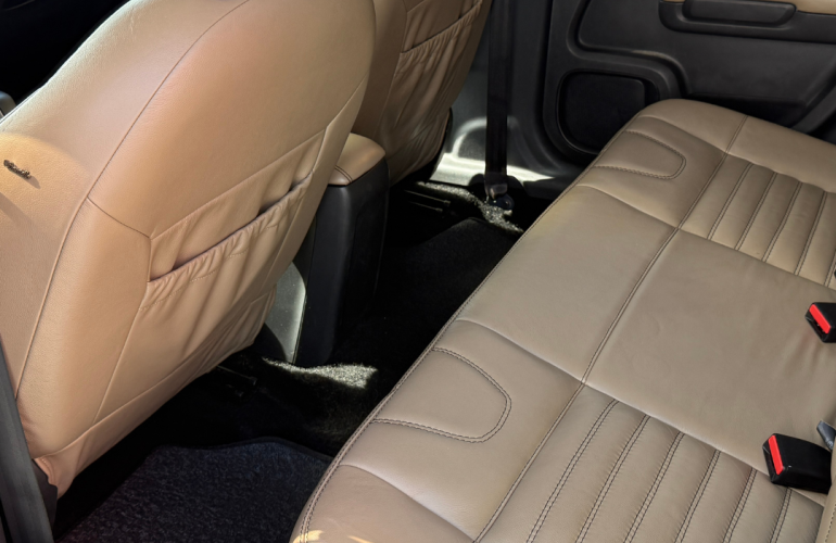 Citroën C4 Cactus 1.6 Feel Business (Aut) - Foto #8