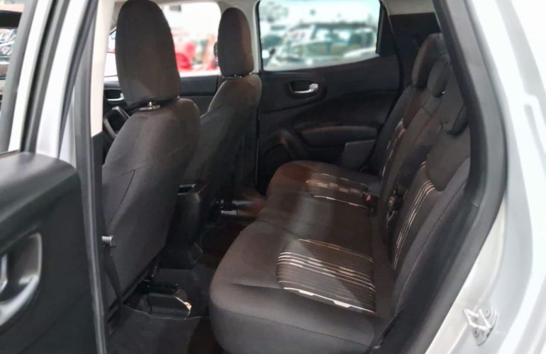 Fiat Toro 1.8 16V Evo Freedom At6 - Foto #5