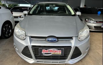 Ford Focus Hatch SE 1.6 16V TiVCT PowerShift - Foto #2