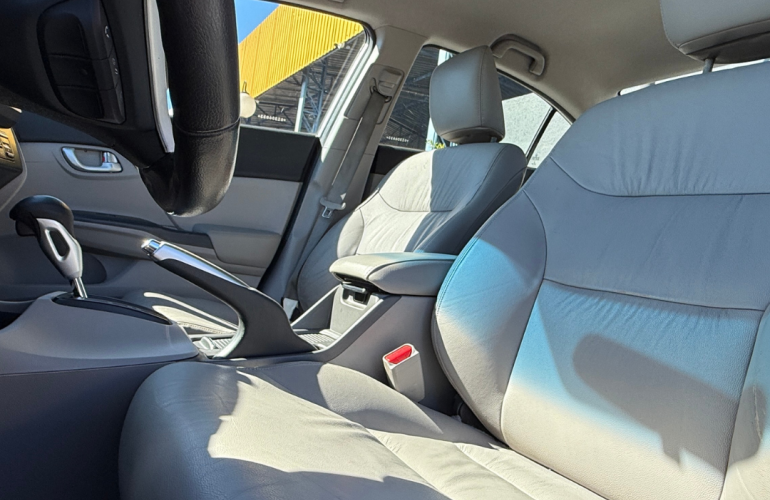 Honda Civic LXR 2.0 i-VTEC (Aut) (Flex) - Foto #6