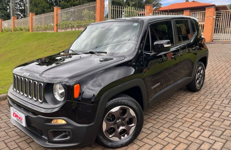 Jeep Renegade Sport 1.8 (Flex) - Foto #1