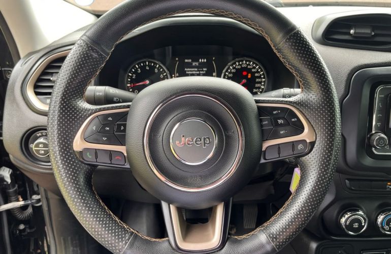Jeep Renegade Sport 1.8 (Flex) - Foto #7