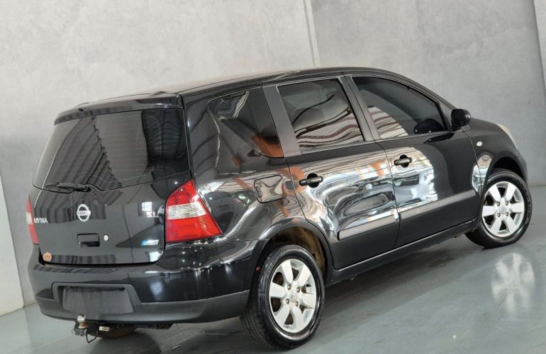 Nissan Livina SL 1.6 16V (flex) - Foto #4