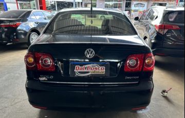 Volkswagen Polo Sedan Comfortline 1.6 8V I-Motion (Flex) (Aut) - Foto #4