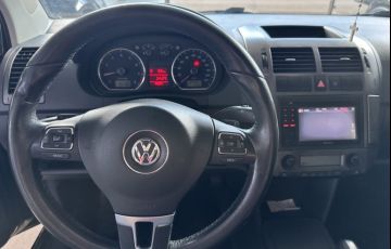 Volkswagen Polo Sedan Comfortline 1.6 8V I-Motion (Flex) (Aut) - Foto #5