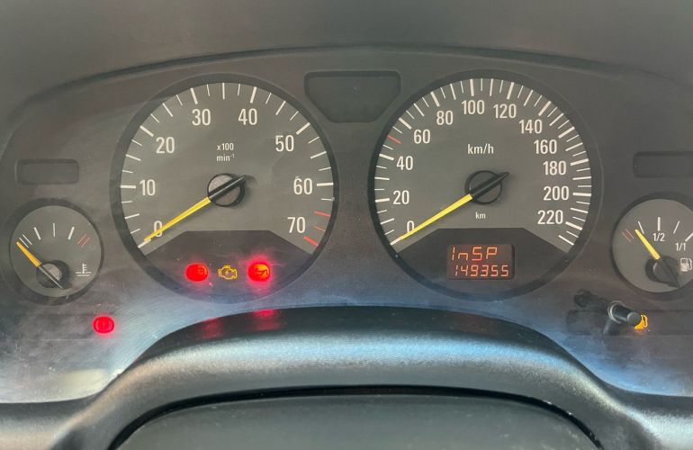 Chevrolet Astra 2.0 MPFi Advantage Sedan 8v - Foto #9