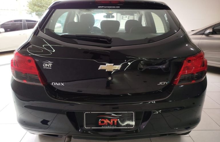 Chevrolet Onix 1.0 MPFi Joy 8v - Foto #5