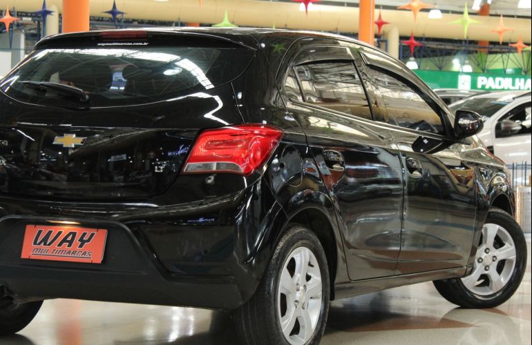 Chevrolet Onix 1.4 MPFi LT 8v - Foto #6