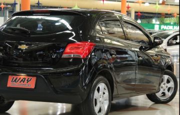 Chevrolet Onix 1.4 MPFi LT 8v - Foto #6