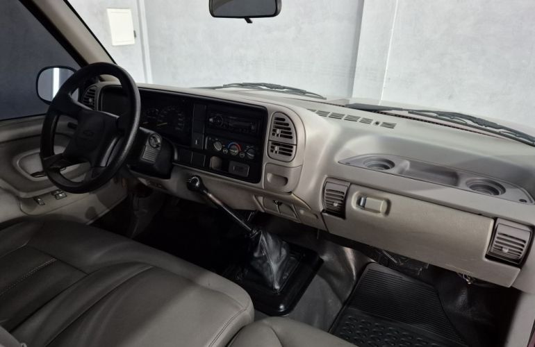 Chevrolet Silverado Pick Up D20 4.2 - Foto #9