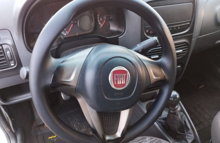 Fiat Strada 1.4 CD Hard Working - Foto #8