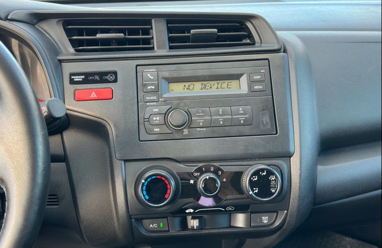 Honda Fit 1.5 LX 16v - Foto #10