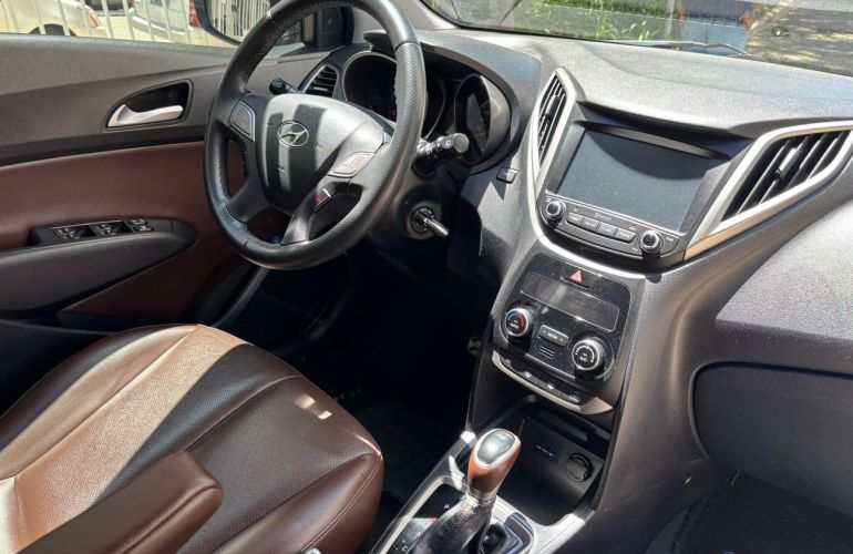 Hyundai Hb20x 1.6 16V Premium - Foto #9