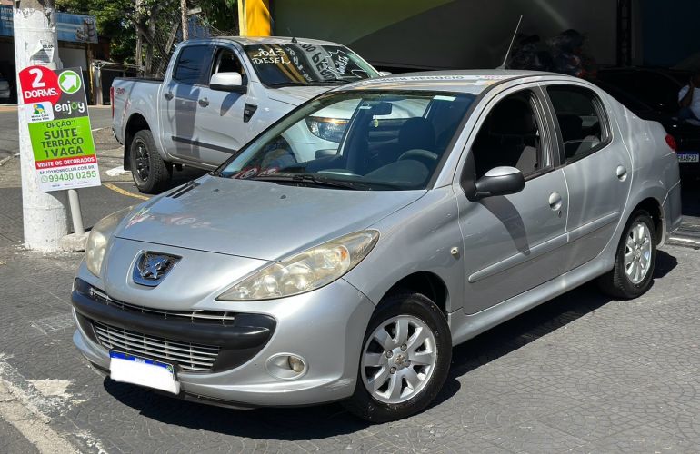 Peugeot 207 1.4 Xr Passion Sport 8v - Foto #1