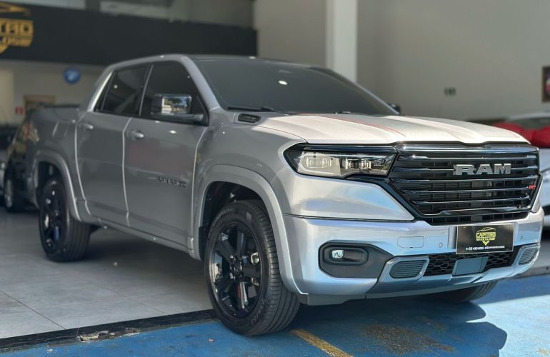 RAM Rampage 2.0 Hurricane 4 Turbo R/t 4x4 - Foto #1