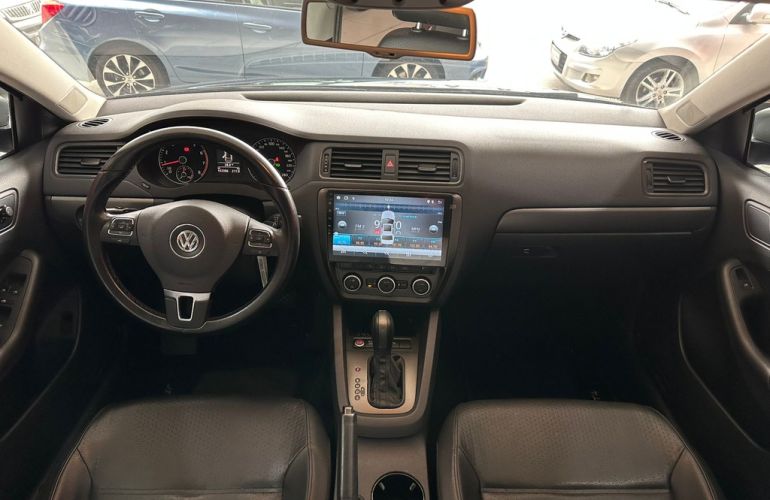 Volkswagen Jetta 2.0 Comfortline Tiptronic (Flex) - Foto #10