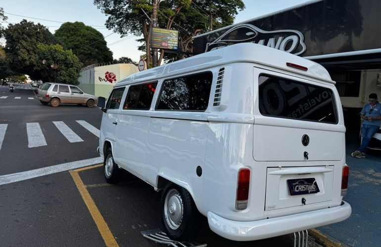 Volkswagen Kombi 1.4 Mi Std Escolar 8v - Foto #7