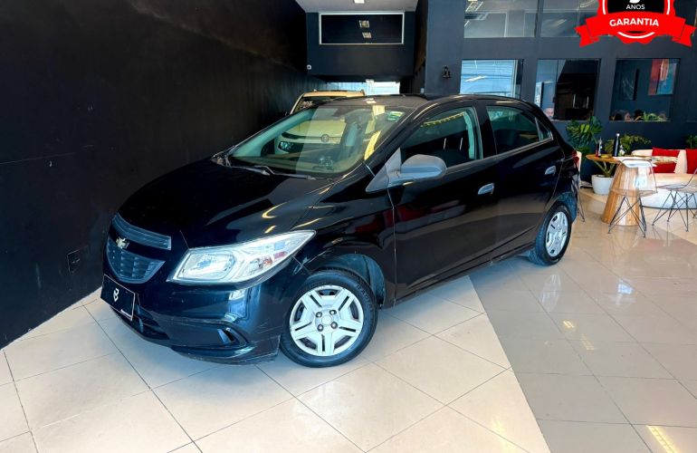 Chevrolet Onix 1.0 MPFi Joy 8V Flex 4p Manual - Foto #1