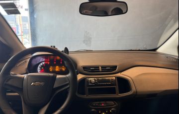 Chevrolet Onix 1.0 MPFi Joy 8V Flex 4p Manual - Foto #6