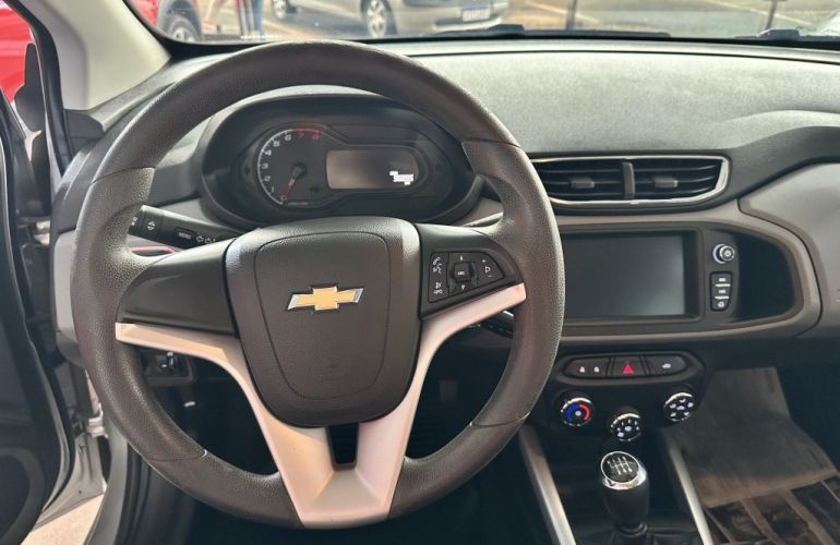 Chevrolet Onix 1.0 LT - Foto #7
