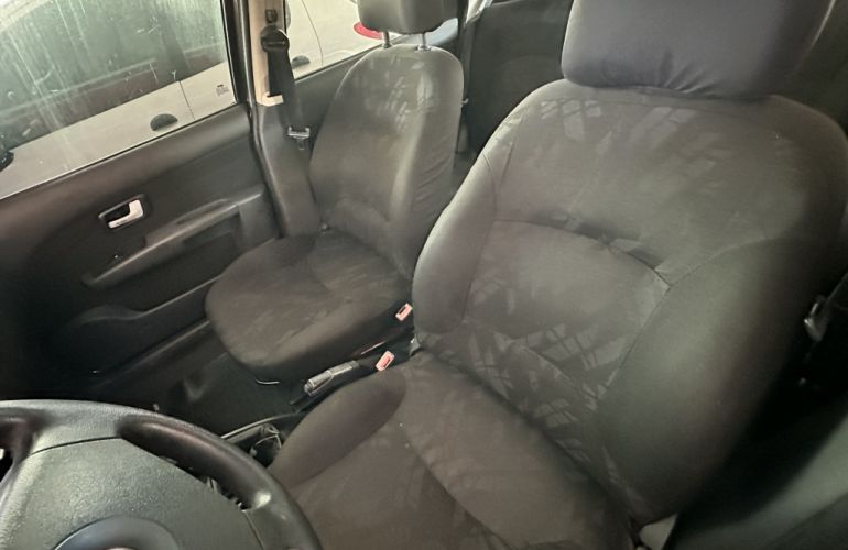 Fiat Siena EL 1.0 8V (Flex) - Foto #3