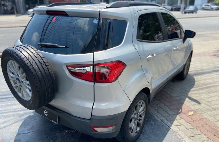 Ford Ecosport 1.6 SE 16V Flex 4p Manual - Foto #5