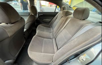 Honda Civic 1.8 Lxl 16v - Foto #8