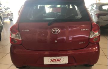 Toyota Etios XS 1.3 (Flex) - Foto #5