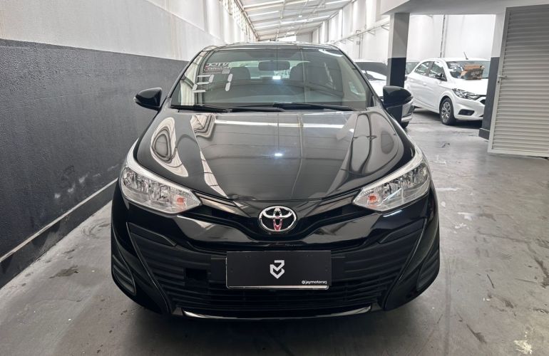 Toyota Yaris 1.5 16V Flex Sedan Xl Live Multidrive - Foto #3