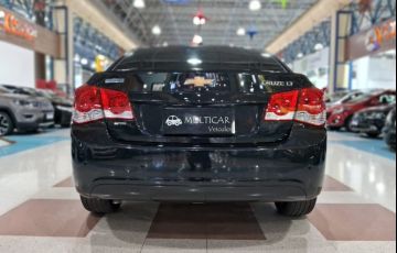 Chevrolet Cruze 1.8 LT 16V Sedan - Foto #10