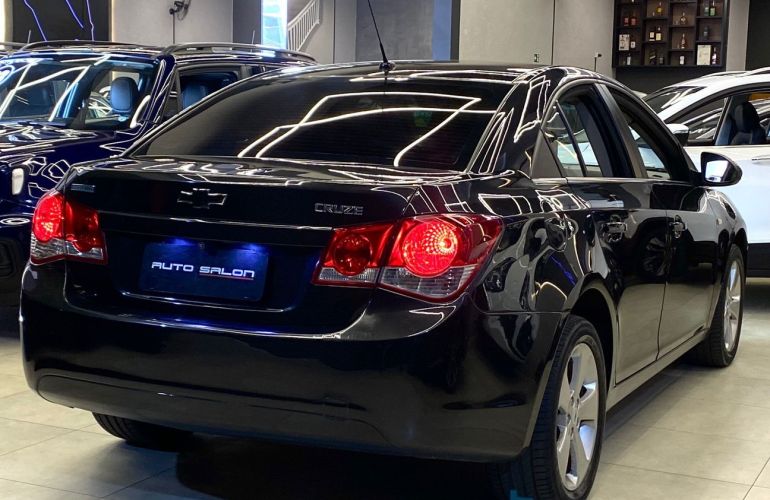 Chevrolet Cruze 1.8 LT 16V Sedan - Foto #4