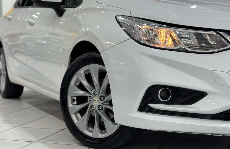 Chevrolet Cruze 1.4 Turbo LT 16v - Foto #2
