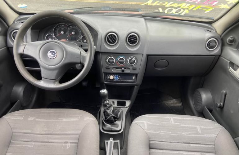 Chevrolet Prisma Maxx 1.4 (Flex) - Foto #2