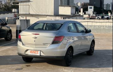 Chevrolet Prisma 1.4 MPFi LT 8v - Foto #5