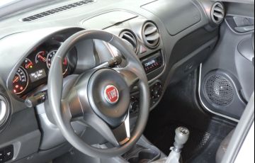 Fiat Grand Siena 1.4 MPi Attractive 8v - Foto #4