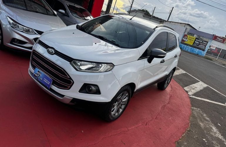 Ford Ecosport 1.6 Freestyle 16v - Foto #3