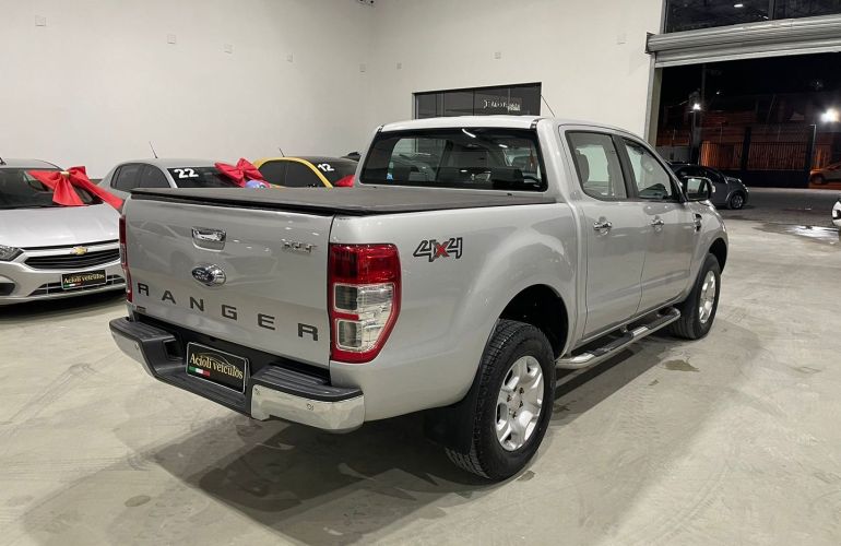 Ford Ranger 3.2 Xlt 4x4 CD 20v Diesel 4p Automático - Foto #4