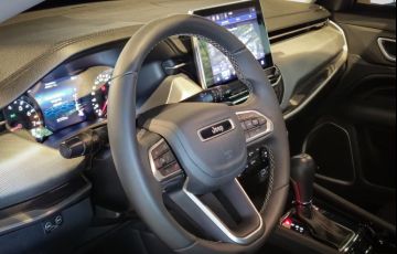 Jeep Compass 1.3 T270 Turbo Longitude - Foto #5