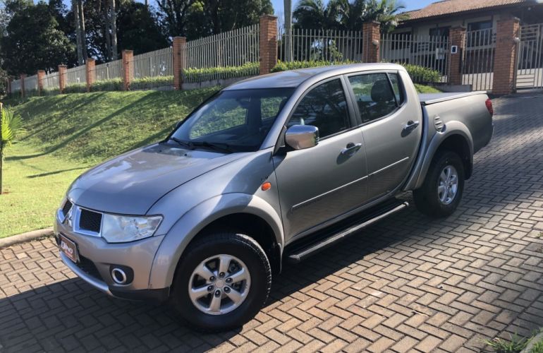 Mitsubishi L 200 Triton HPE 4x4 3.2 (aut) (cab. dupla) - Foto #2