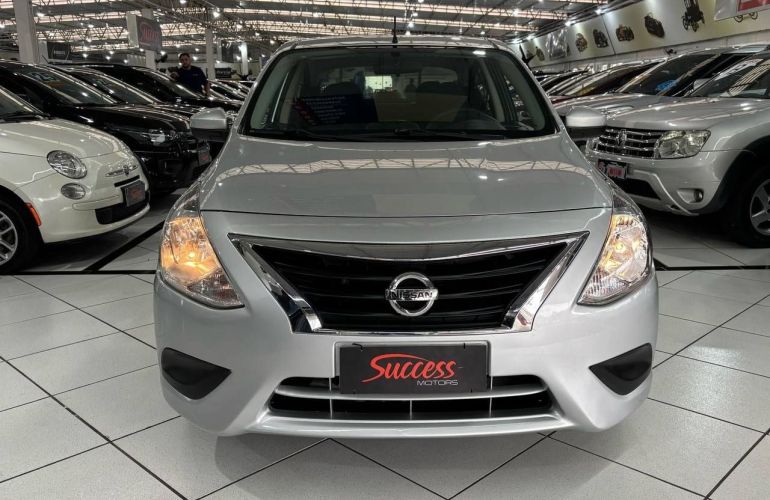 Nissan Versa 1.6 SV 16v - Foto #3