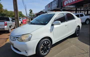 Toyota Etios Sedan XS 1.5 (Flex) - Foto #10